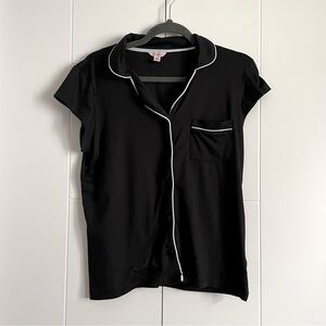 3/$25 Black with white Piping Short Sleeve Pyjama Top